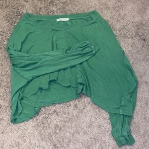 WE THE FREE CROPPED SHIRT - Size small, fits oversized